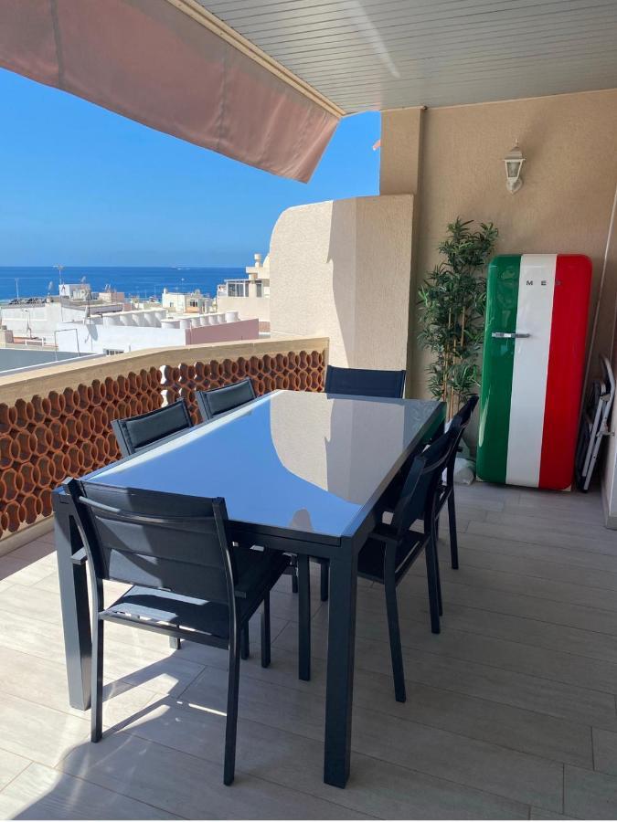 The White Heart House - Attic Sea View Apartment Los Cristianos  Ngoại thất bức ảnh