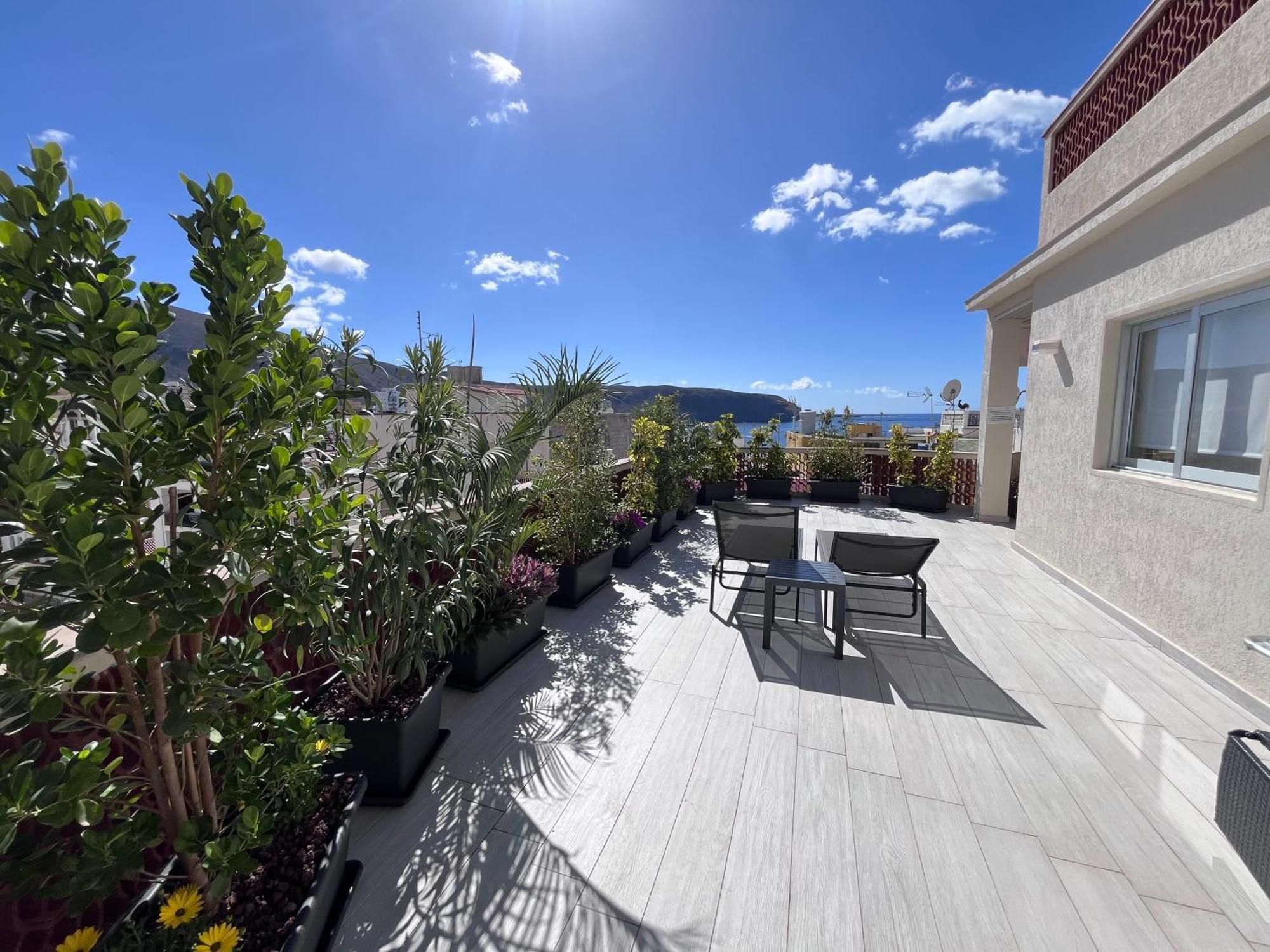 The White Heart House - Attic Sea View Apartment Los Cristianos  Ngoại thất bức ảnh